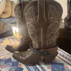 Durango cowgirl boots