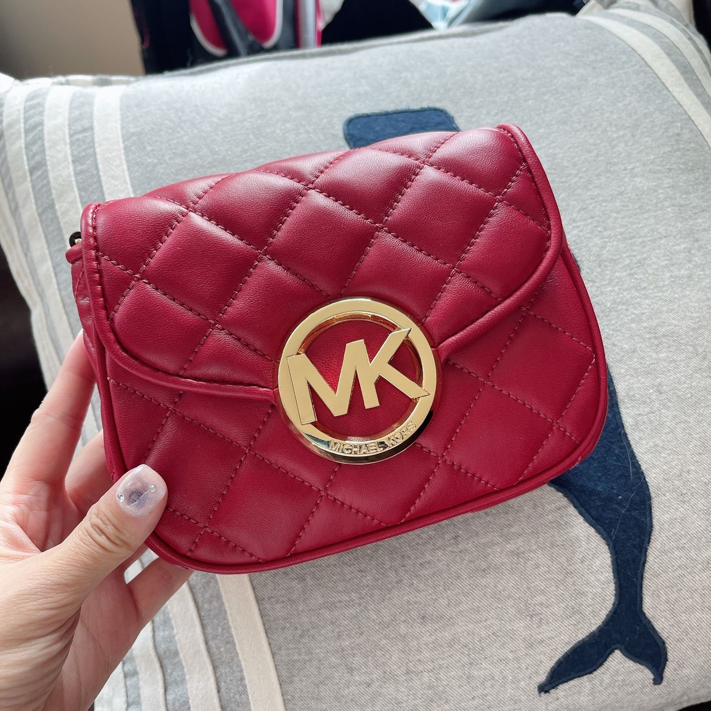 Michael Kors Greenwich Small Saffiano Leather Crossbody Bag for Sale in The  Colony, TX - OfferUp