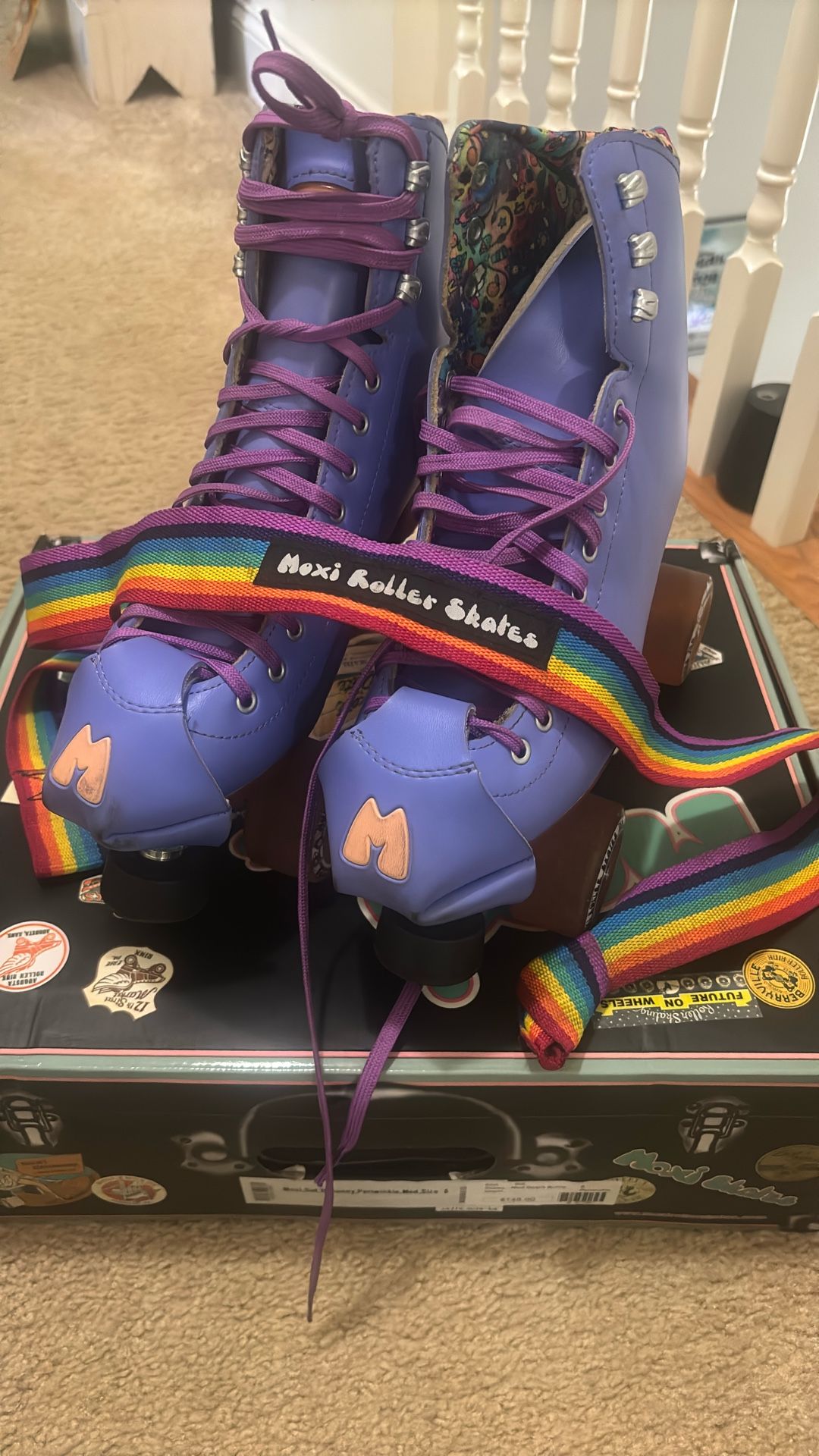 Gently Used Moxie Roller Skates, Size 8, Beach Bunny, Periwinkle