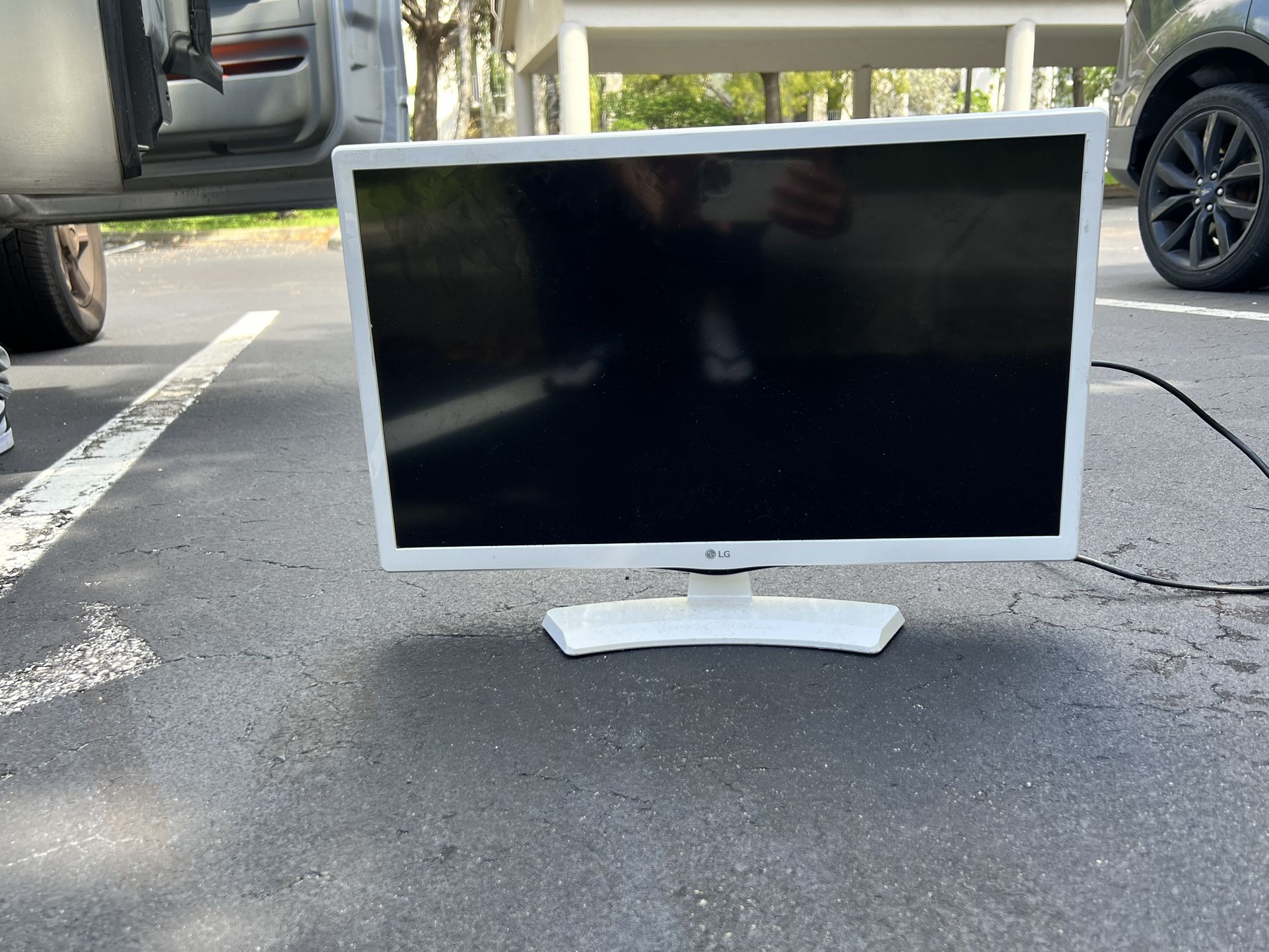 20 Inch LG Monitor