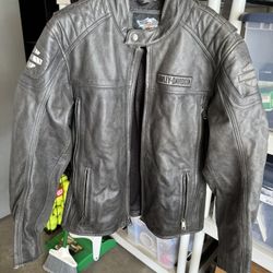 Large Harley Davidson Leather Jacket