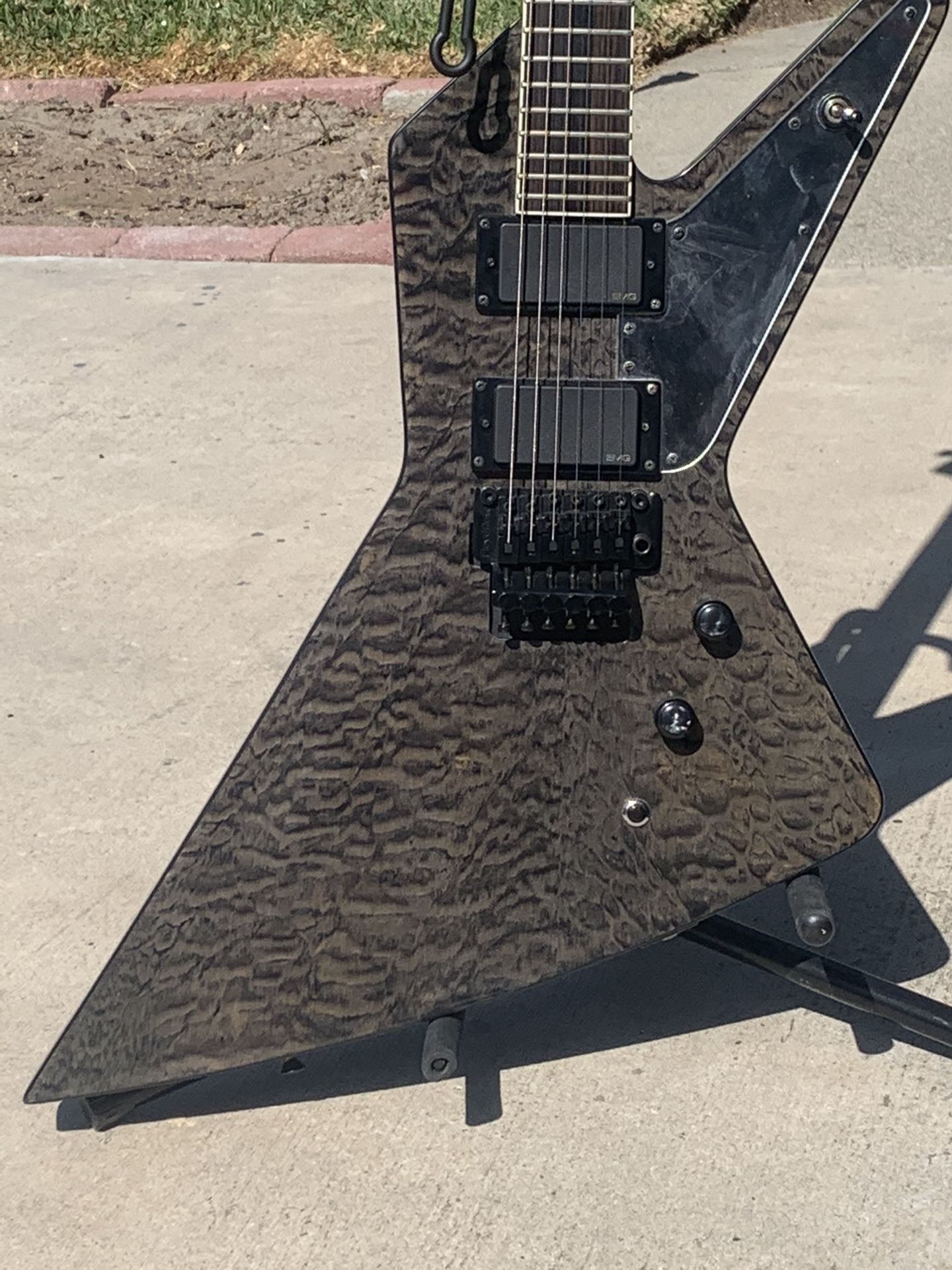 Epiphone Apparition explorer