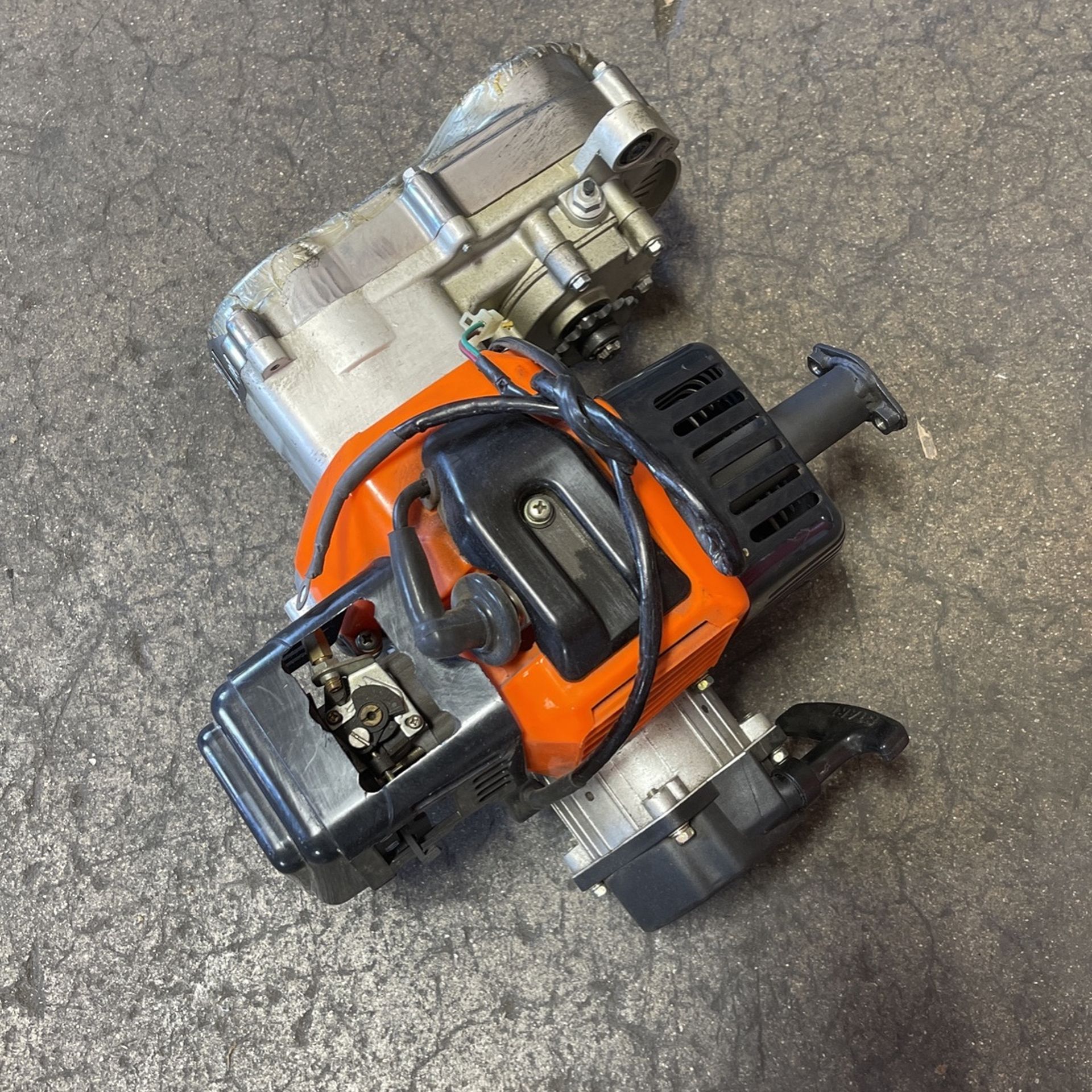 49cc 2 Stroke Engine With CVT Transmission