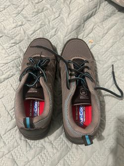 Womens work shoes 7.5