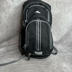 HIGH SIERRA Hiking Hydration Carrier Backpack Camping 2L Outdoors Black