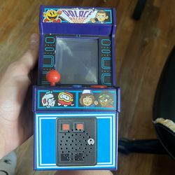 Stranger Things Hasbro Arcade Toy