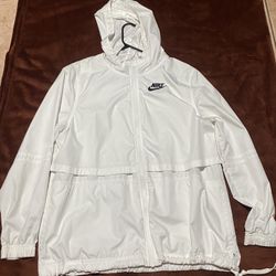 Men’s Nike Wind Runner 