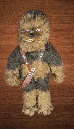 DISNEY STORE CHEWBACCA “CHEWIE” WOOKIE STUFFED https://offerup.com/redirect/?o=QU5JTUFMLlNUQVI= WARS LUCAS FILM. 20”