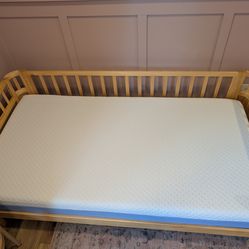 Zinus 8 inch mattress