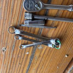 Snap On Wrench, Ratchet5/8 ,And Extension 5/8
