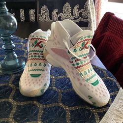 Mens Basketball Anta KT5-XMAS Klay Thompson 2020 Size 9