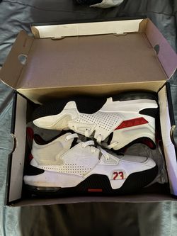 Jordan stay loyal 2s size 10/5