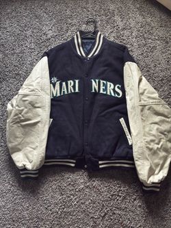 1990s mariners varisty jacket signed by omar vizquel