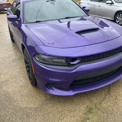 Purple Dodge R/T 2019 4D