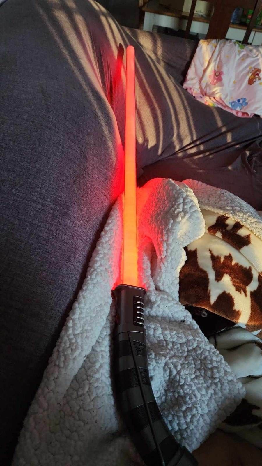 Star Wars The Black Series Asajj Ventress Force FX Lightsaber with LEDs and Sound Effects, Collectible Roleplay