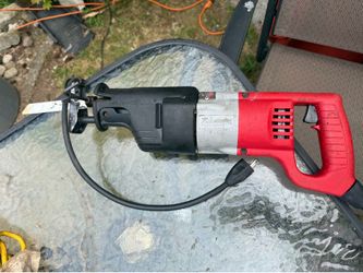 Milwaukee Sawzall – Corded Reciprocating Saw – Fully Functional
