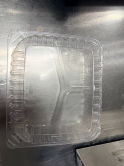 Clear Plastic 3-Compartment Hinged Takeout Containers (200 containers)