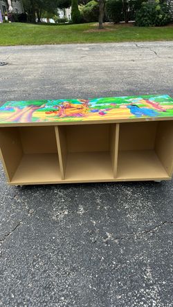 Kids rolling book shelf/ cubby storage