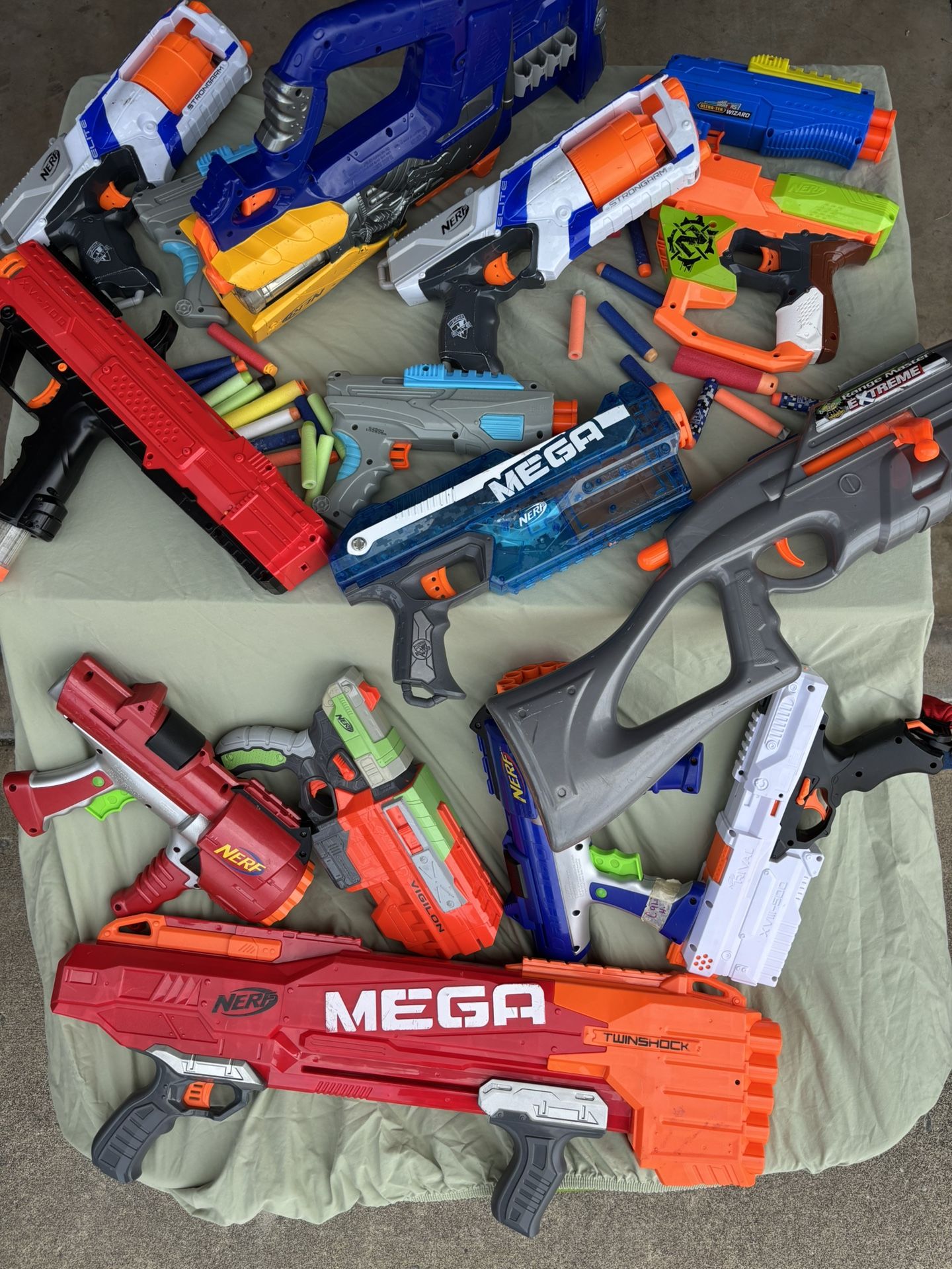 Nerf Guns