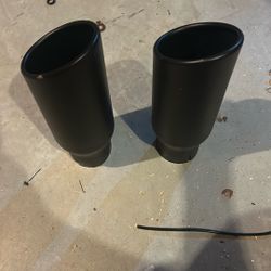 Exhaust Tips Of Car Or Truck 