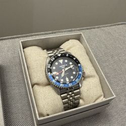 Seiko Watch 5 GMT SSK003 42.5mm Blue on Bracelet