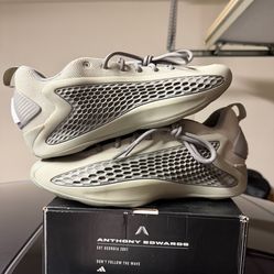 ANTHONY EDWARDS 1 Size 9/9.5/10