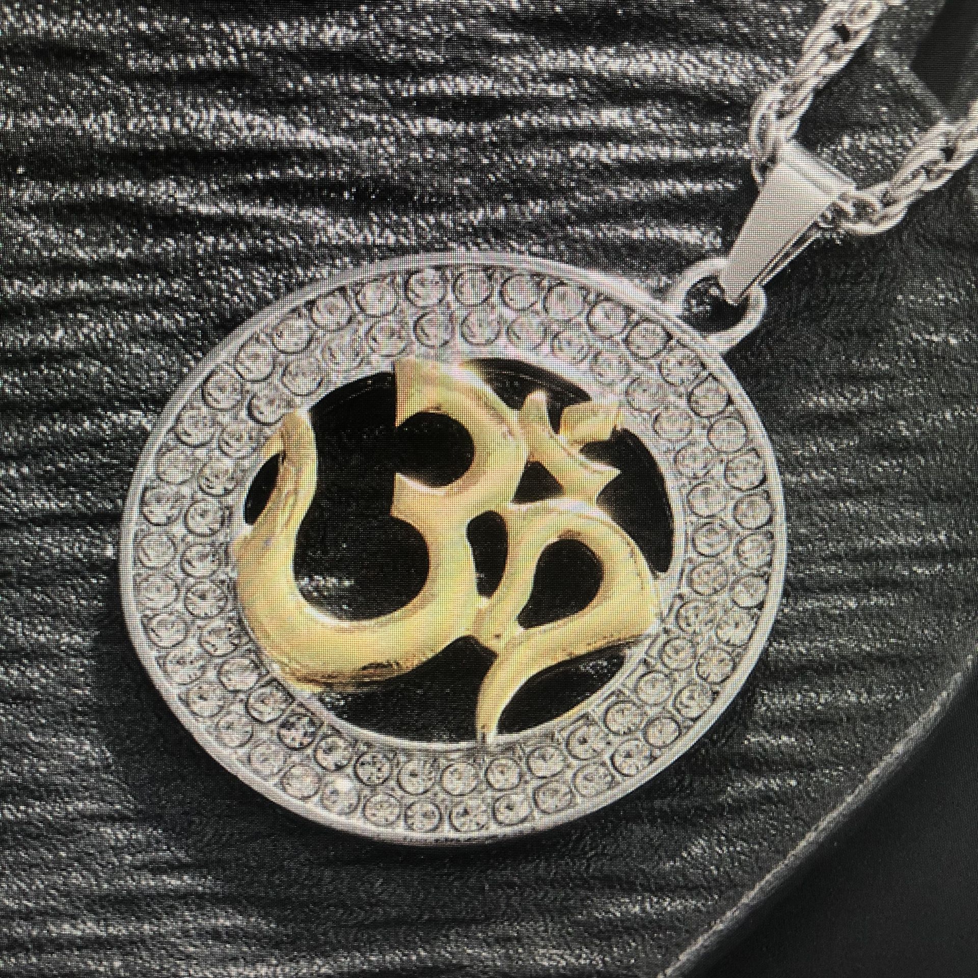 Om ohm pendant necklace