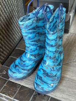 Kid’s rain boots