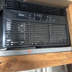 Midea 8,000 BTU Smart Window Air Conditioner