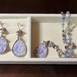 Jewelry Set - Necklace & Earrings 