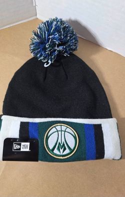 New Era Milwaukee Bucks Statement Knit Pom-Pom Black Blue & Green Beanie NEW