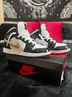 Air Jordan Mid