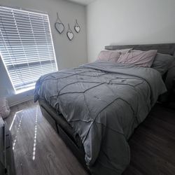 Bedroom Set For Sale 