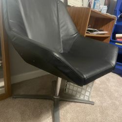 Rotating Chair Black