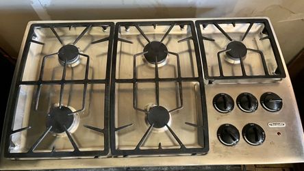 Thermador Countertop Stove