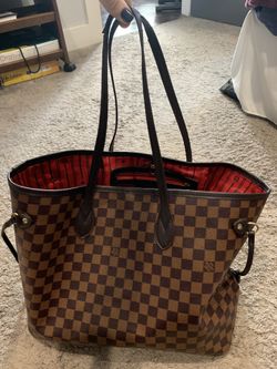 Louis Vuitton purse never full