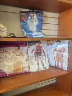 Kids Halloween Costume Bundle – Lot of 4