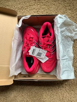 New Adidas Response Cushion Women’s Size 7 1/2