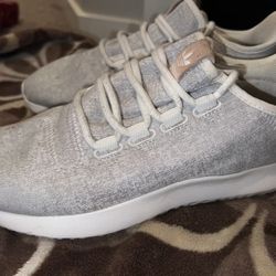 Adidas Shoes Women’s (NEW)