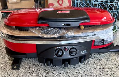 NEW Coleman RoadTrip LXE Portable Propane Grill - Model 9949A