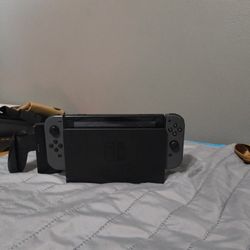 Nintendo Switch (OG)
