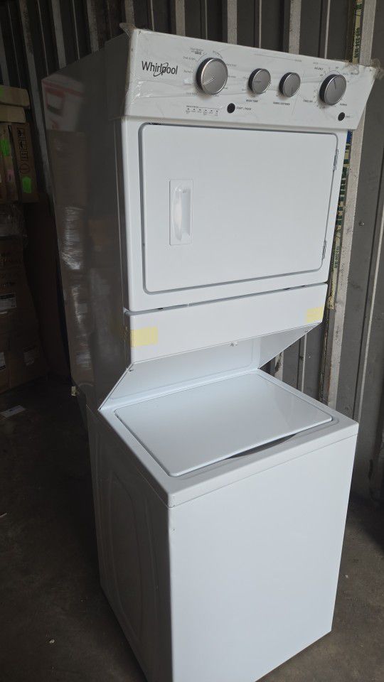 Whirlpool - 3.5 Cu. Ft. Top Load Washer and 5.9 Cu. Ft. Electric Dryer with Dual Action Agitator - White

