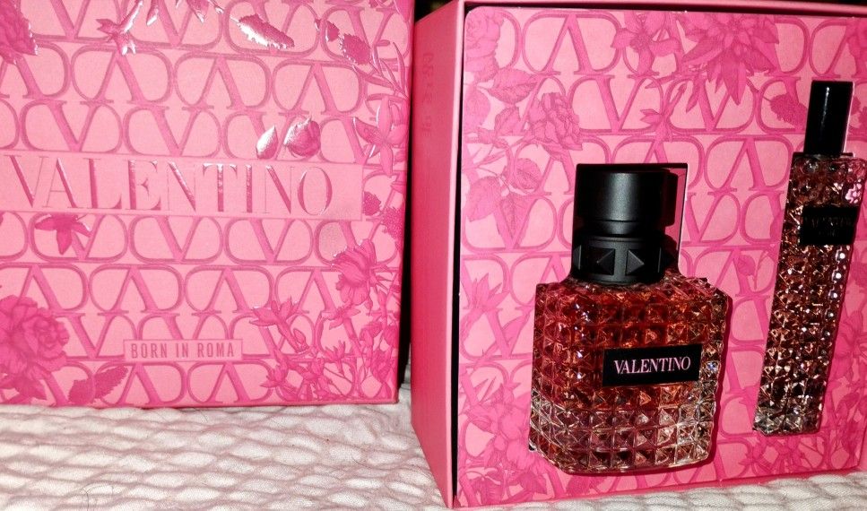 Brand New Women's Valentino Eau De Parfum Born In Roma Gift Box Set