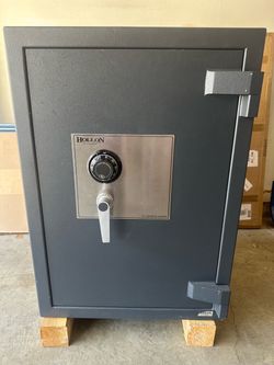 Hollon Safe