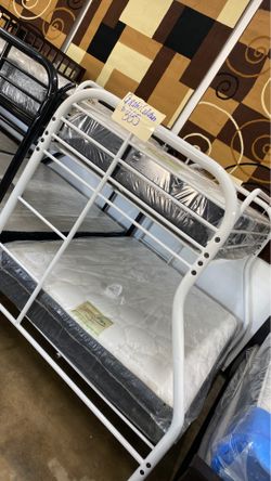 floor model bunk bed with mattress $385