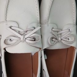 universal threads goods co.