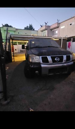 2004 Nissan Titan