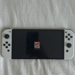 Nintendo Switch + Mario Kart 8 + Carrying Case + 256GB MicroSD Card 