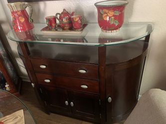 Buffet And China Set/ Muebles De Comedor