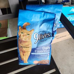 1 bag cat food